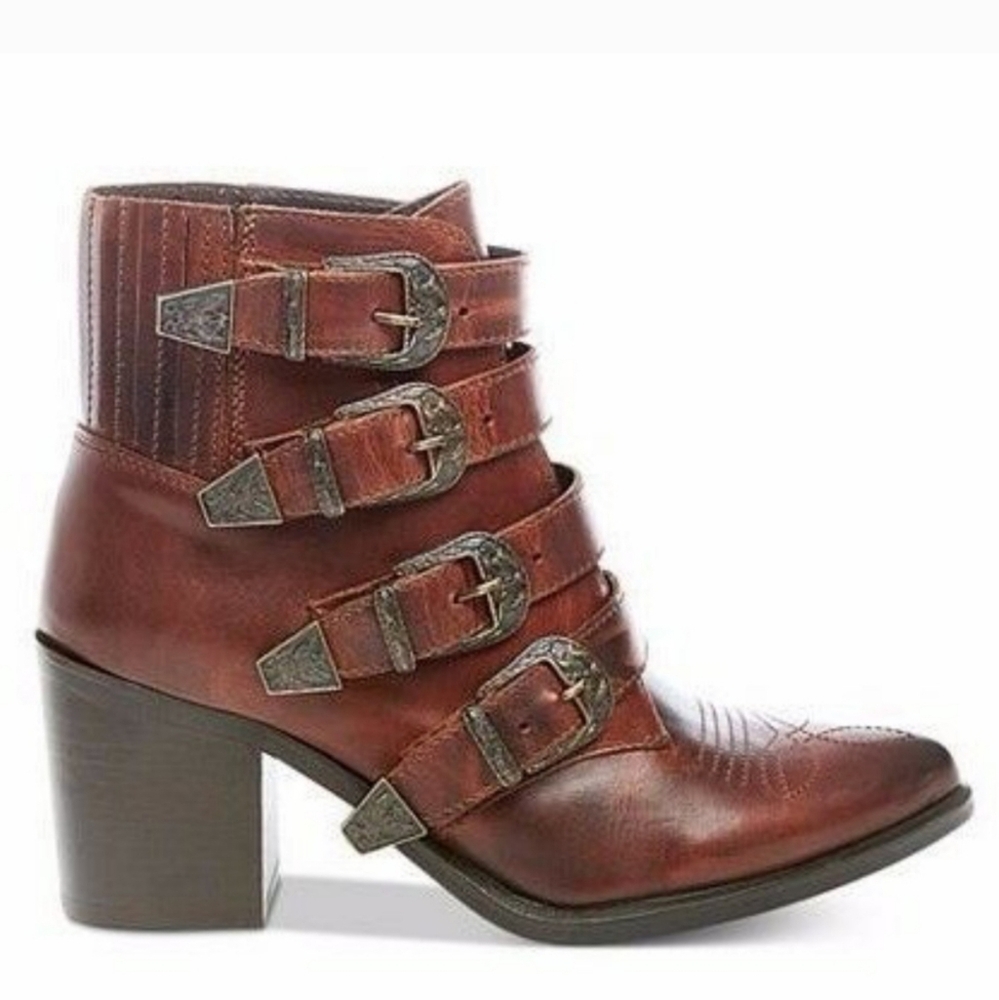 Steve Madden Prairie Western Block Heel Booties Size 8.5 True To Size.
